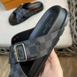Picture of Louis Vuitton Slippers _SKULVsz38-45mnf01101450